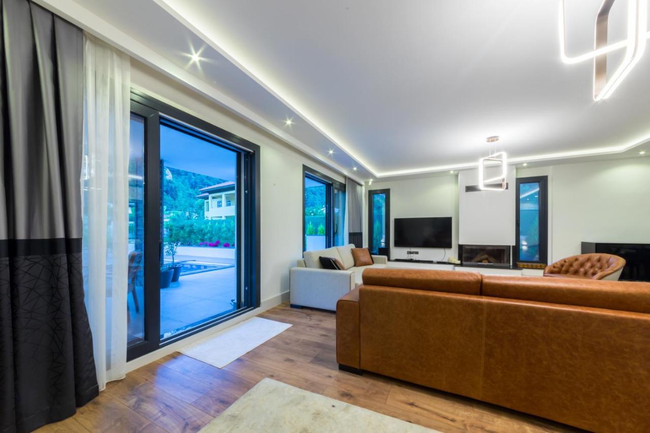 Villa Palmiye Icmeler Daily Weekly Rentals Villa Marmaris