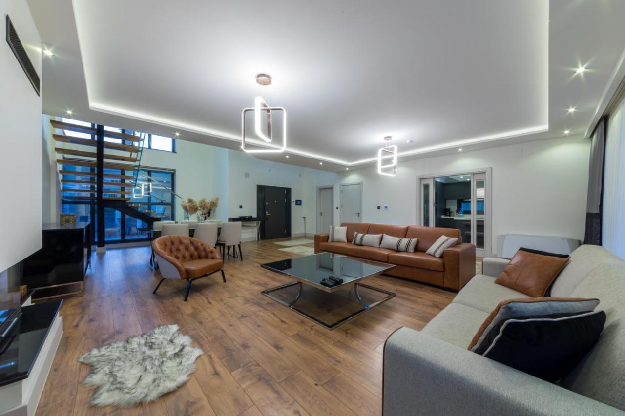 Villa Villa Palmiye Icmeler Daily Weekly Rentals